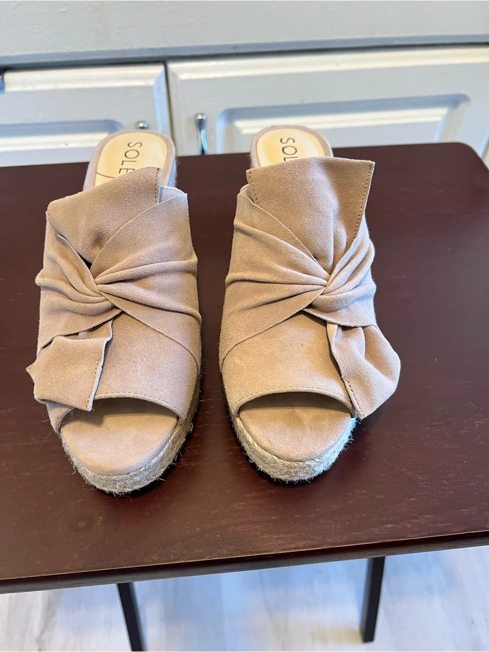 Sole Society Carima Espadrille Women Taupe/ Tan Suede Bow Wedge Sandals Sz 8.5M